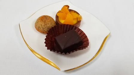 How To Not Overeat At A Party? How To Not Overeat At A Party?