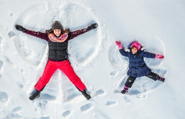 Best Snow Games to Play with Kids Best Snow Games to Play with Kids