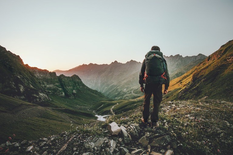 Easy Tweaks To Burn More Calories on Your Walk Easy Tweaks To Burn More Calories on Your Walk