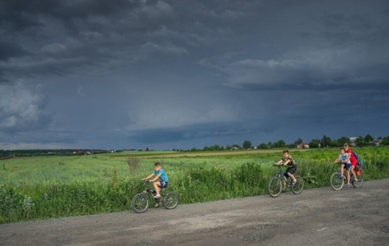 What To Do If You Get Caught In A Thunderstorm While Cycling? What To Do If You Get Caught In A Thunderstorm While Cycling?