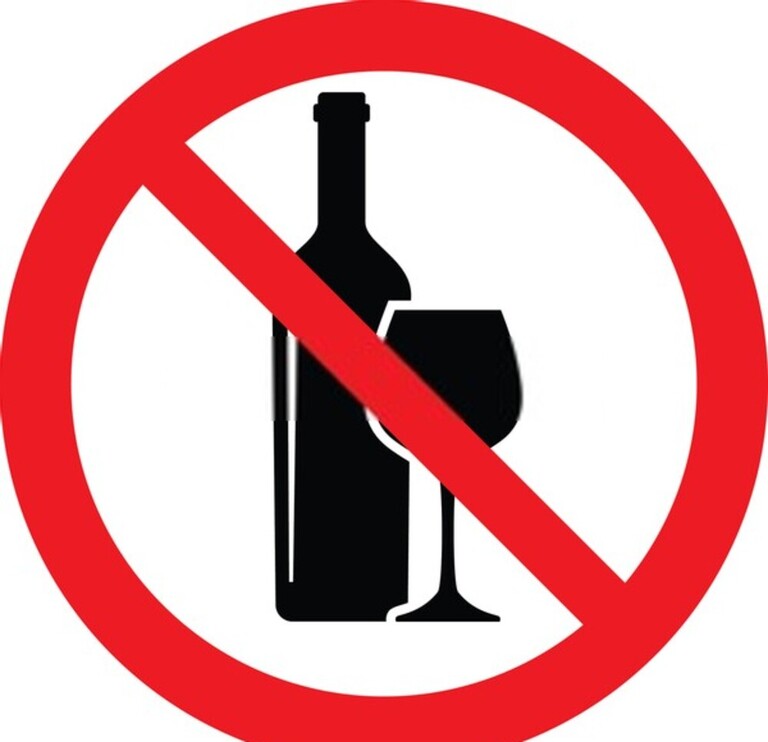 How To Hold Your Breath Longer Underwater While Swimming? How To Hold Your Breath Longer Underwater While Swimming?