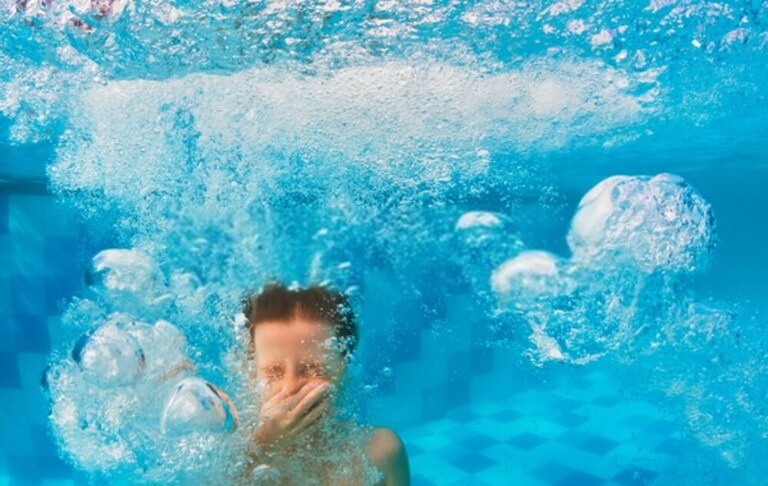 How To Hold Your Breath Longer Underwater While Swimming? How To Hold Your Breath Longer Underwater While Swimming?